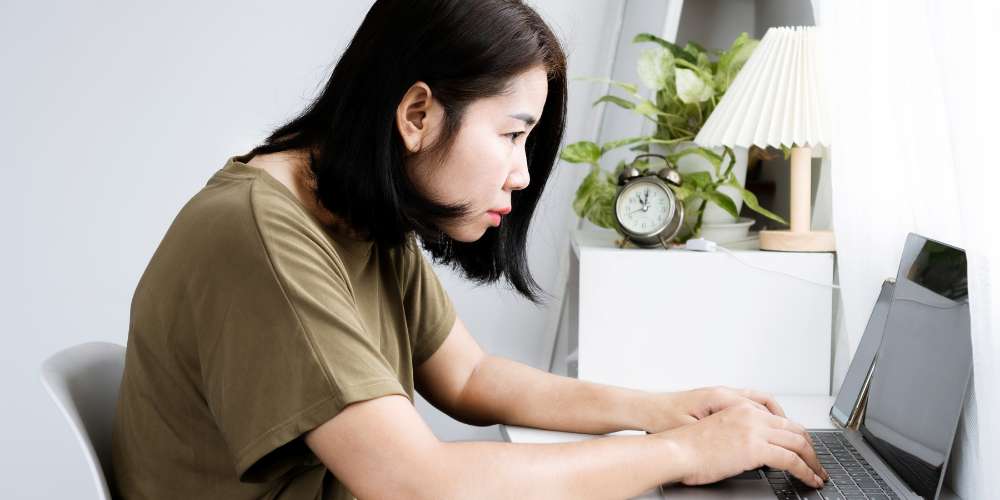 What Causes Kyphosis